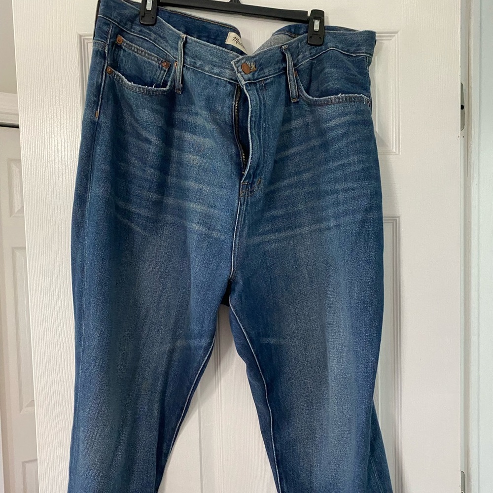 Ankle length mom jean